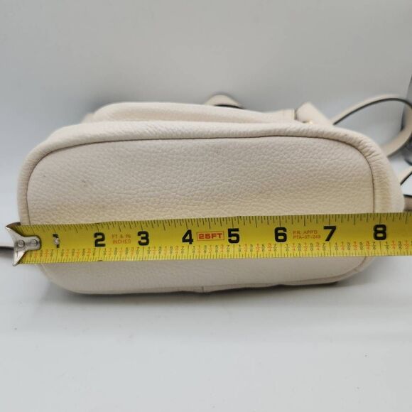 Coach Women's Pennie Backpack 22 Pebble Leather Bag C4121 Chalk Ivory - Picture 14 of 15